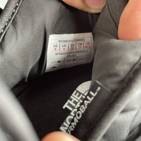 The North Face ThermoBall Traction Bootie Women’s 8 Black Slip On Chukka Boots - Picture 9 of 9